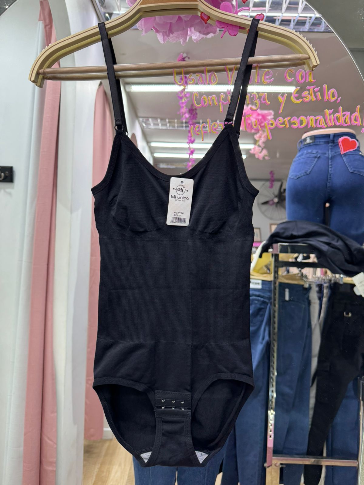 BODY LIA TIRAS NEGRO